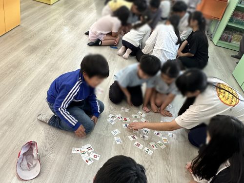 図書委員会　かるた